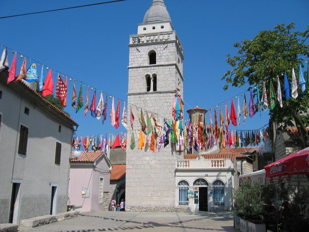 Hotel Depadansa Marina & Primorka Omišalj Exterior foto